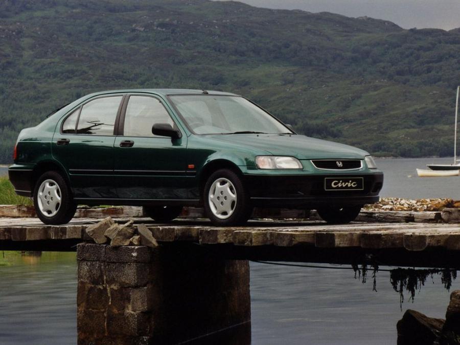 Honda Civic Fastback 1994 года  (UK) (фото 2 из 2)